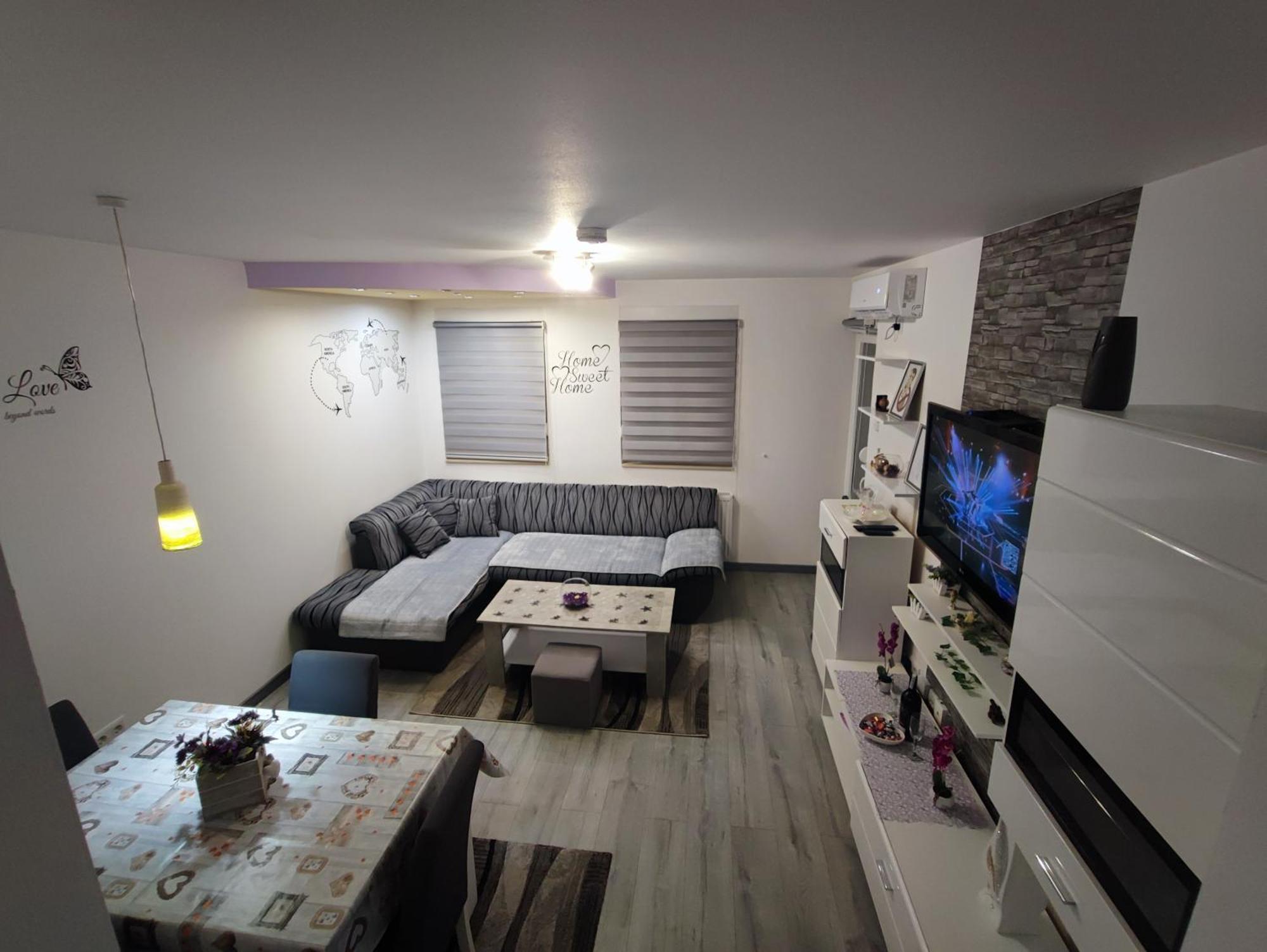 Stan Na Dan Apartman Krisfil Prnjavor Ngoại thất bức ảnh